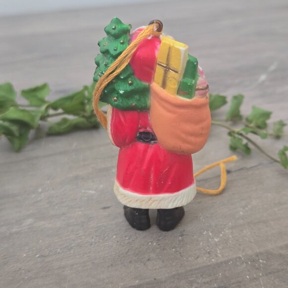 3/$15 ☀️ Vintage 1970s Santa Ornament – Plaster & Plastic – EUC – 10 cm x 2 cm - Picture 6 of 6